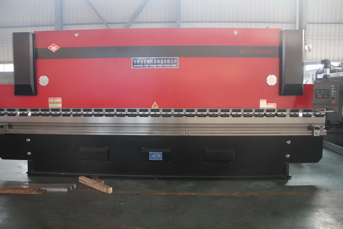 Tanier OS 2 NC ohýbanie stroj-160T6000