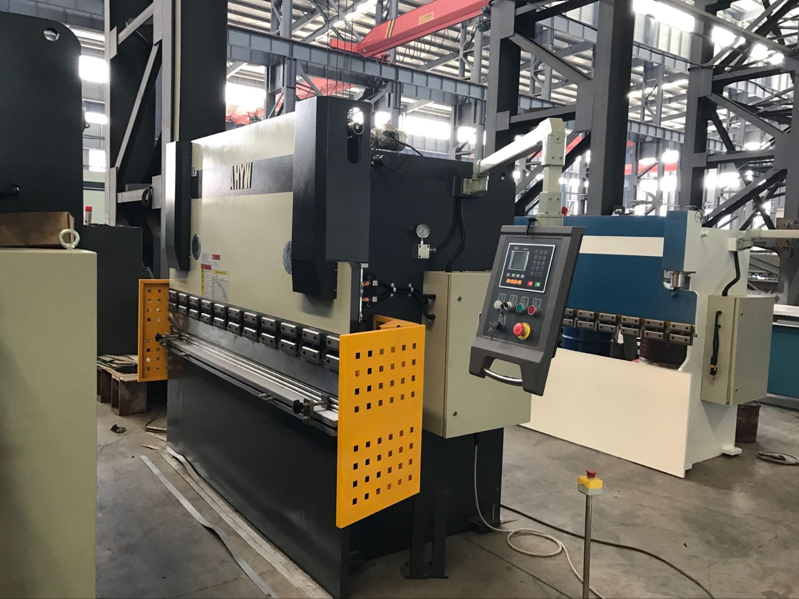 63T 8ft metal bending.jpg