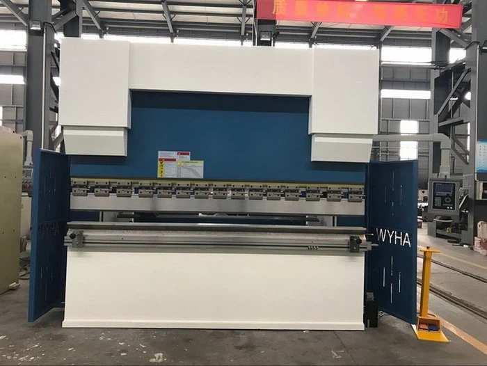 AHYW Yawei 300T3m CNC lisovacie brzdy 4 osi