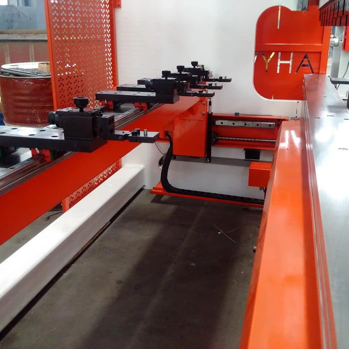 XR CNC press brake  back gauge 125T3M AHYW Yawei made in china factory
